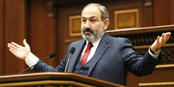 Paşinyan ilin sonuna qədər verdiyi vədləri yerinə yetirməlidir