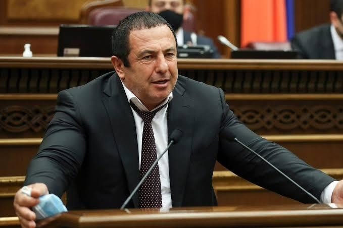 Tsarukyan: barəmdə açılmış cinayət işi siyasi sifarişlidir