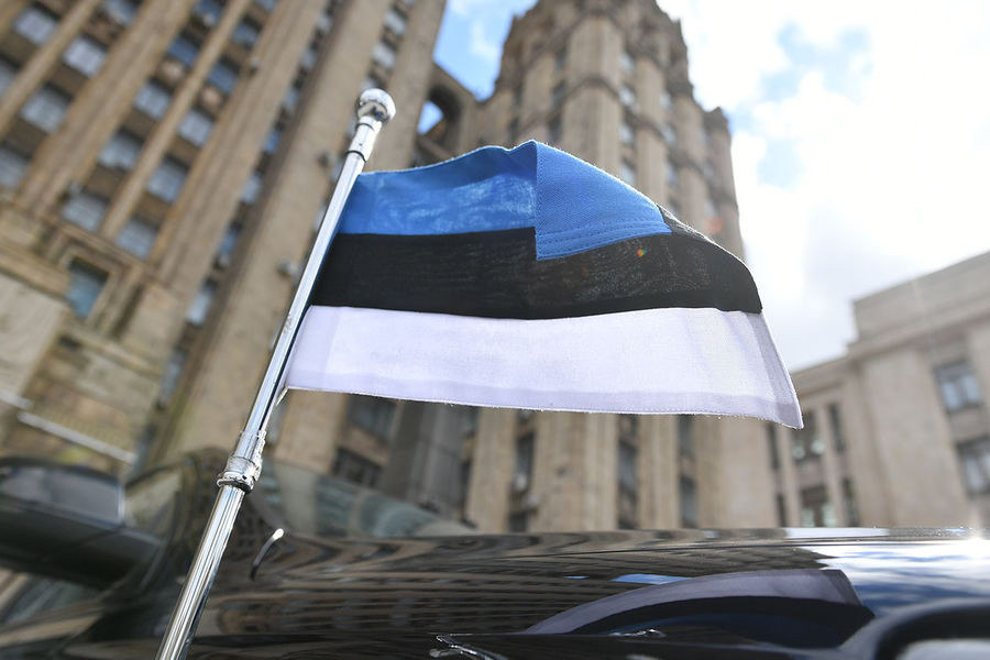 Estoniya Ukraynadan uzaqmənzilli silahlar alacaq