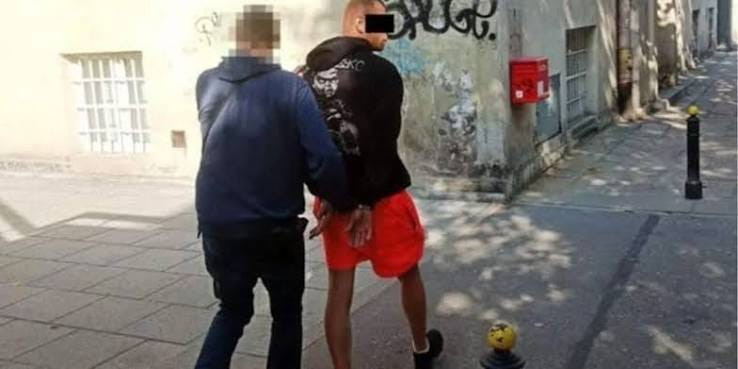 Ukraynalı gənc ana dilində danışdığı üçün vəhşicəsinə döyüldü
