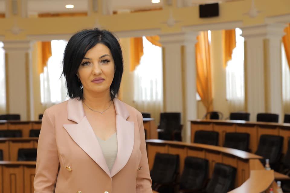 Metakse Akopyan Paşinyan hakimiyyətini sərt tənqid edib