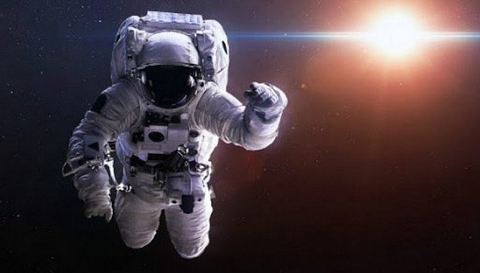 NASA könüllü astronavtlar axtarır