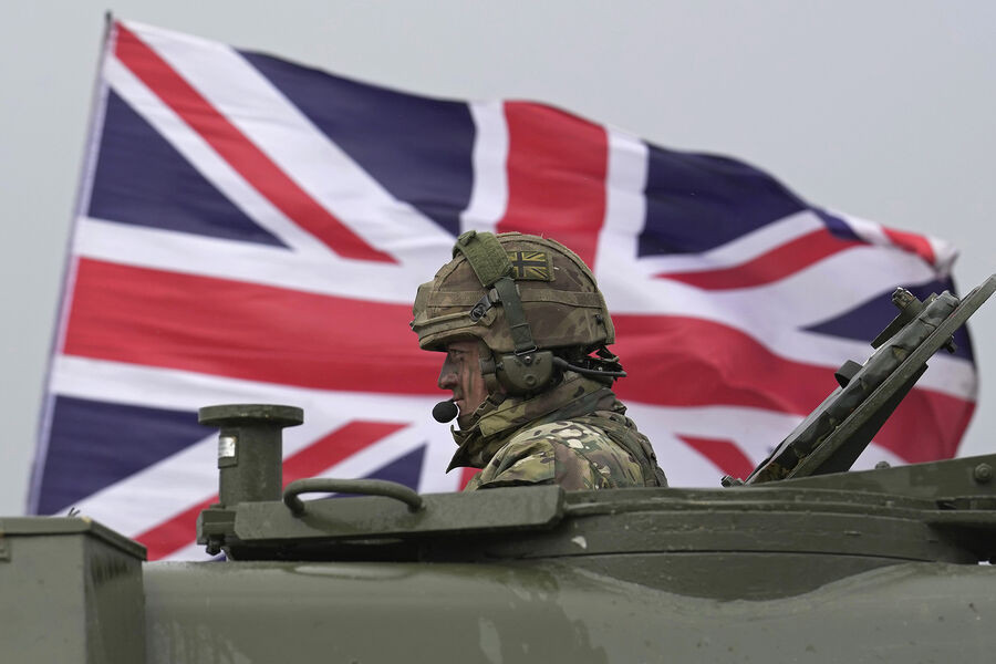 Aİ Ukraynaya Britaniya silahlarını almağa icazə verəcək