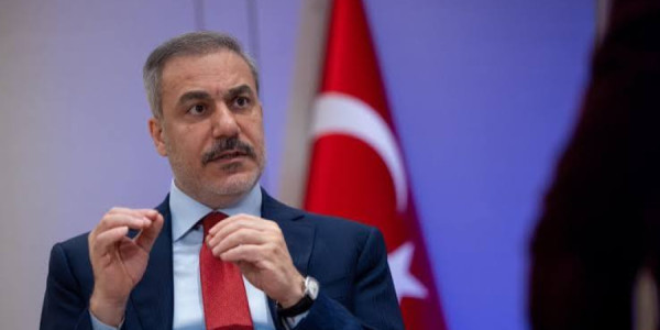 Hakan Fidandan Kiyevə mesaj: Tanqo üçün iki nəfər lazımdır