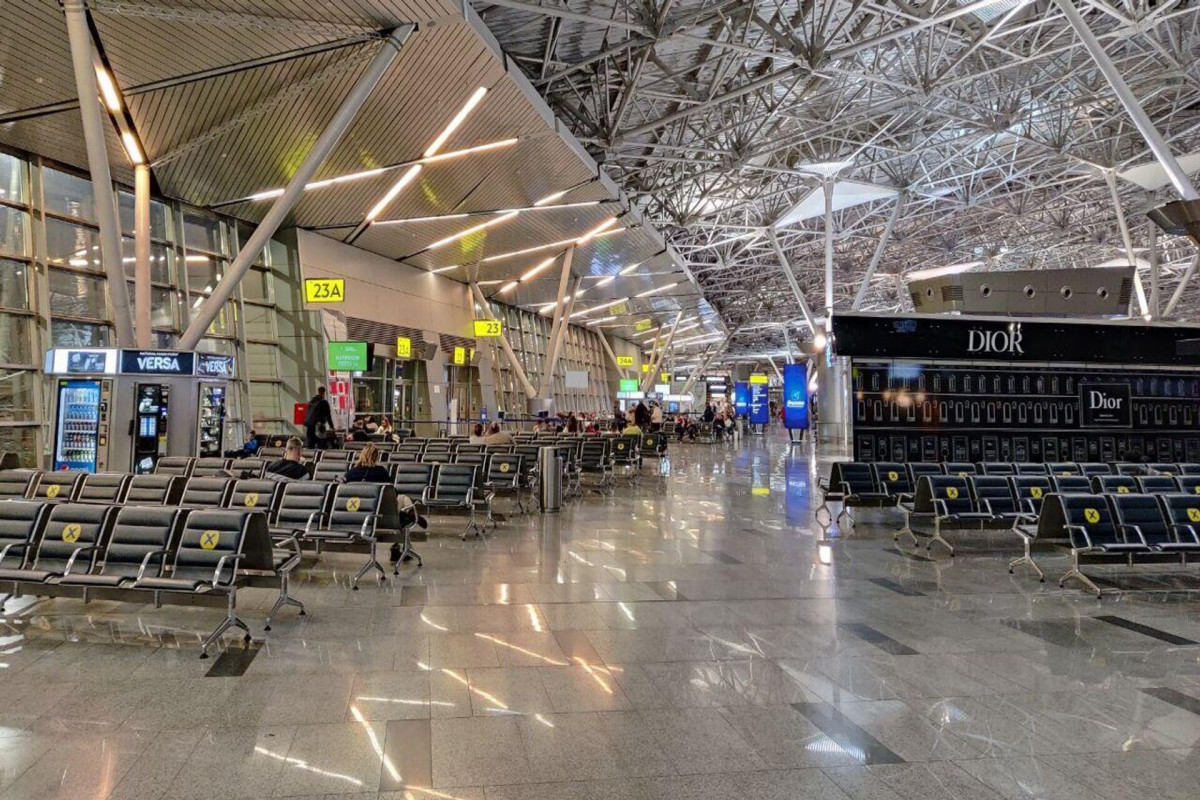 Rusiyanın iki böyük hava limanı sərnişin qəbuluna başladı