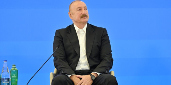 Dövlət başçısı Azərbaycann nəqliyyat dəhlizi kimi əhəmiyyətindən danıışıb