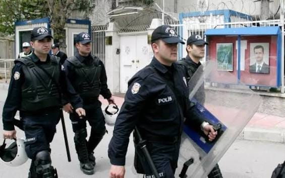 Türkiyədə FETÖ-yə qarşı 81 vilayətdə əməliyyat: 968 şübhəli hədəfdədir