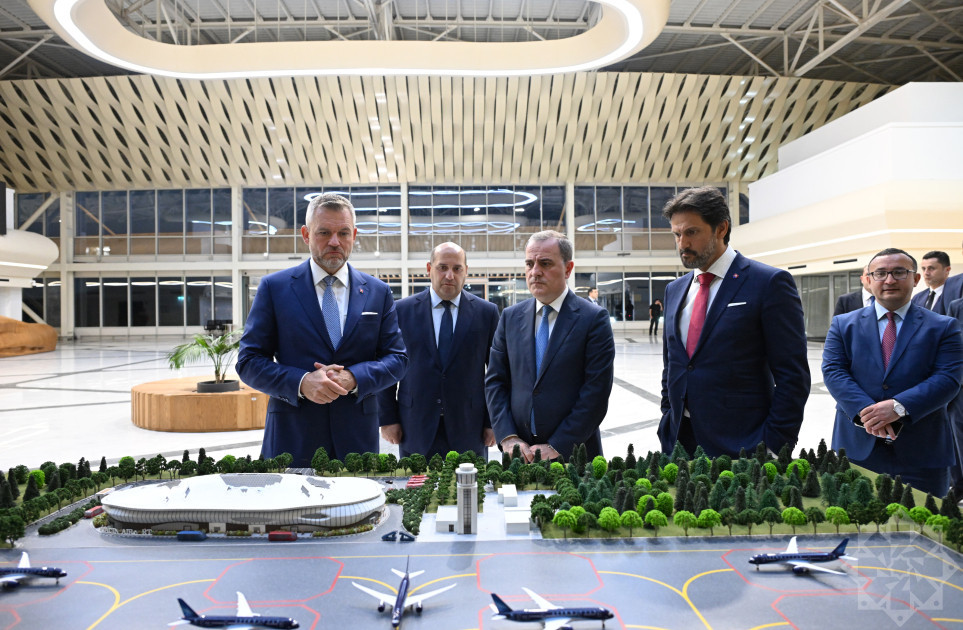 Slovakiya Prezidenti Füzuli aeroportundan təyyarə ilə Bakı şəhərinə yola düşüb