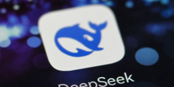 "DeepSeek"in yaradıcısı süni intellekt sahəsinin ən varlı qurucusu olub