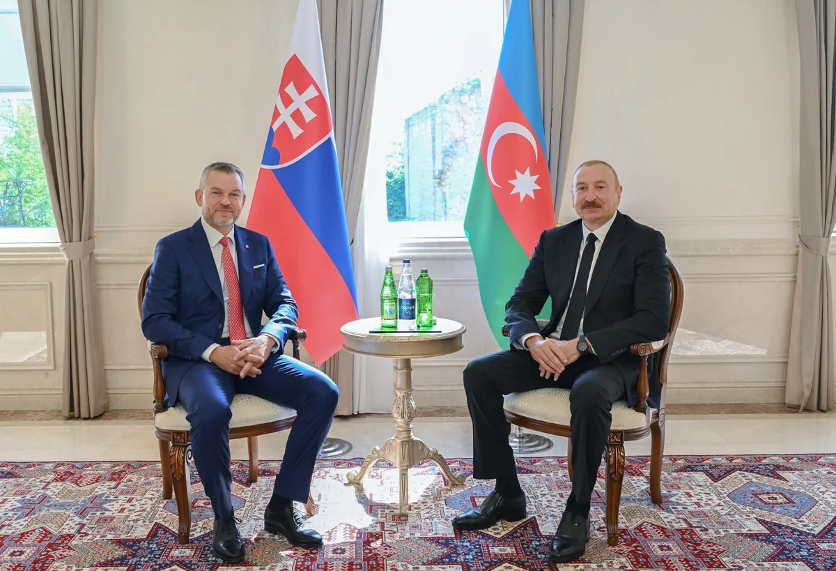 Şuşada İlham Əliyevin Slovakiya Prezidenti ilə təkbətək görüşü olub