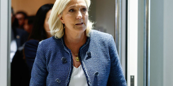 İlon Mask: Marin Le Pen Fransanın son ümididir
