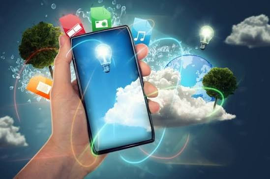 Krımda rabitə böhranı: Mobil əlaqə gündə cəmi 8 saat olacaq