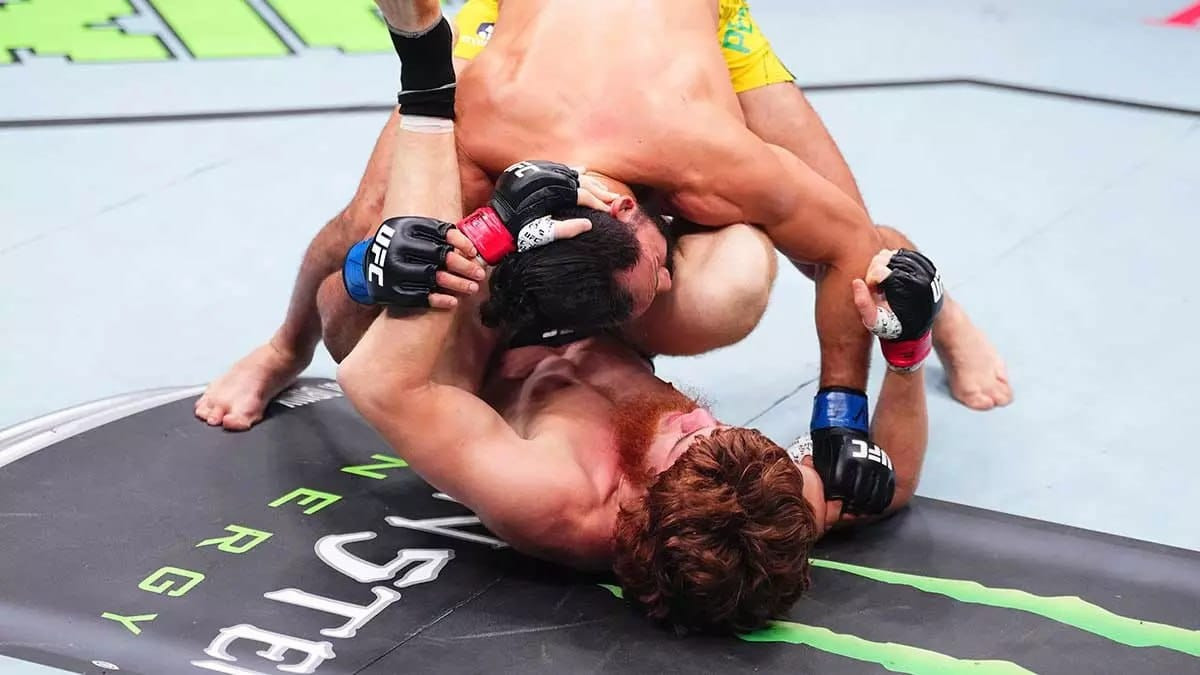 Braziliyalı döyüşçü Bakıdakı məğlubiyyətdən sonra UFC-dən uzaqlaşdırıldı