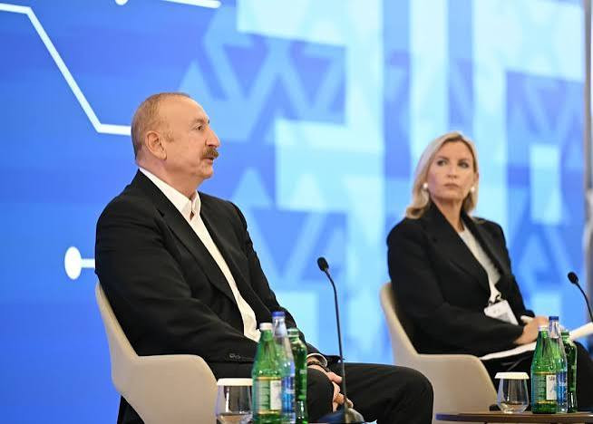 Avropa Komissiyası ilə münasibətləri ayrı-ayrı deputatlar poza bilməz