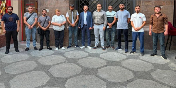 Odessa sahillərində xilas edilən azərbaycanlı dənizçilərin fotosu yayıldı