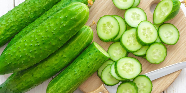 Yüngül və sərinləşdirici "Gurkensalat": Alman mətbəxinin sevilən salatı