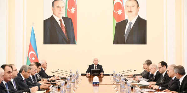 Nazirlər Kabinetində 2029-cu il əhalinin siyahıyaalınmasına həsr olunan iclas keçirilib