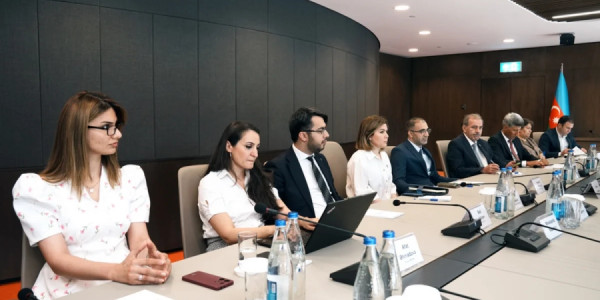 Azərbaycanda sadələşdirilmiş vergi üzrə dövriyyə limitinin artırılması müzakirə edilib