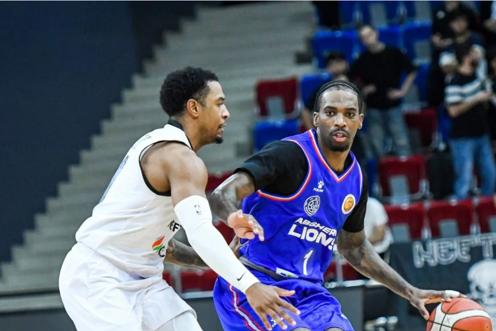 Azərbaycanın "LANDAU Lions" klubu basketbolçusu Aubri Makalpaynla yollarını ayırıb
