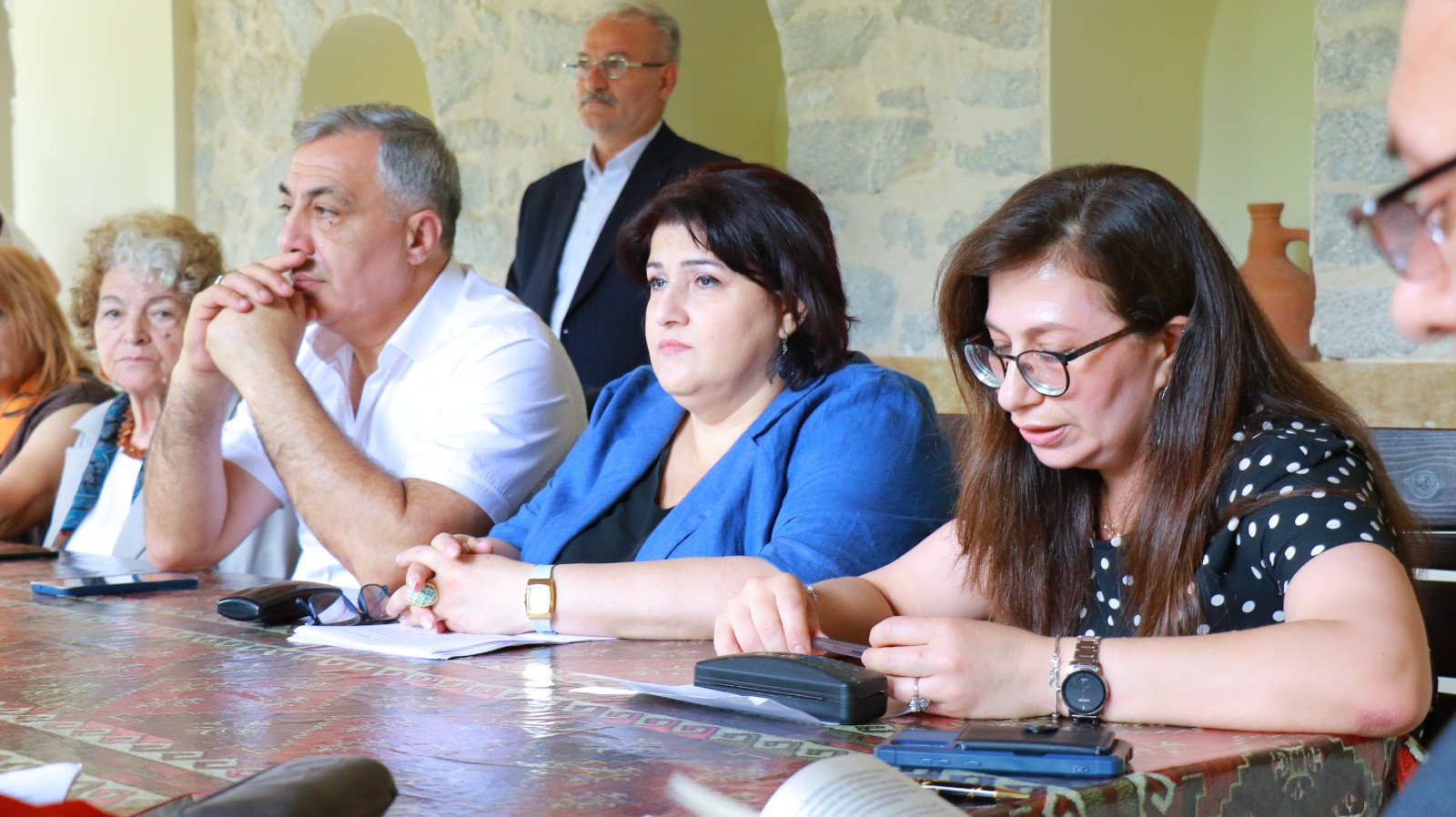 Xaqani Şirvaninin 900 illiyi Şuşada elmi konfransla qeyd edilib