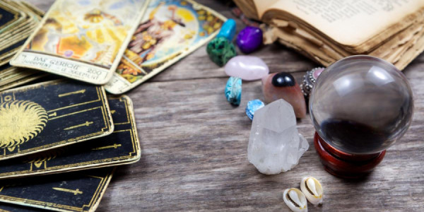 18 iyul üçün Tarot proqnozu: Hansı bürcü uğur, hansını isə sınaqlar gözləyir?