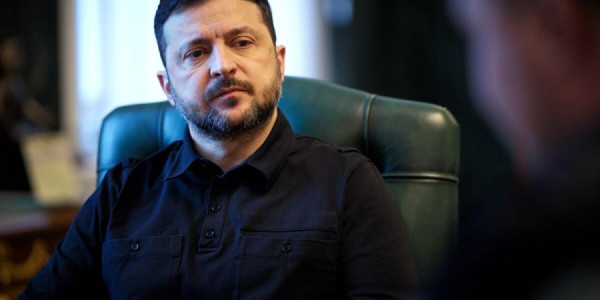 Zelenski: Donbasda azad iqtisadi zona yalnız Ukraynanın suverenliyi çərçivəsində mümkündür