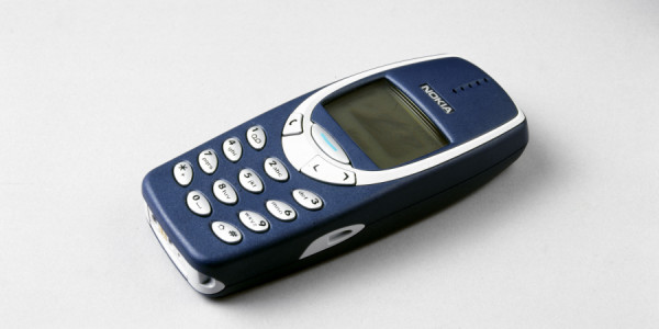 Nokia əfsanəsi rekord batareya ömrü ilə geri qayıtdı