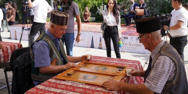 Bakıda həvəskarlar arasında nərd turniri keçiriləcək