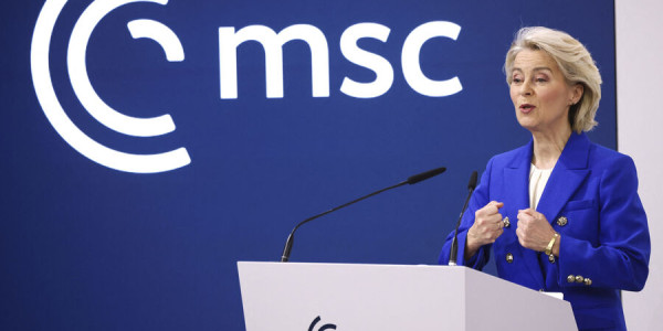 Von der Leyen qışa hazırlıqda Ukraynaya dəstək vəd edib