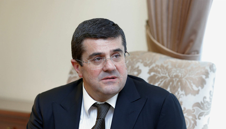 Ermənistan baş nazirinin aparat rəhbəri Araik Arutyunyan vəzifəsini tərk edir