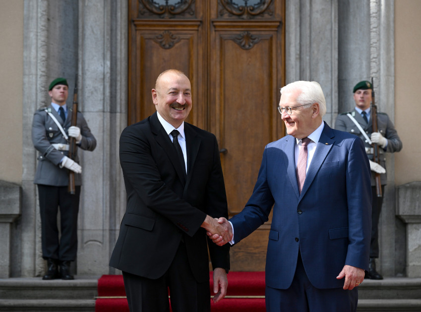 Vüqar Rəhimzadə: Prezident İlham Əliyevin Almaniyaya səfəri ikitərəfli əlaqələrdə yeni perspektivlər açacaq