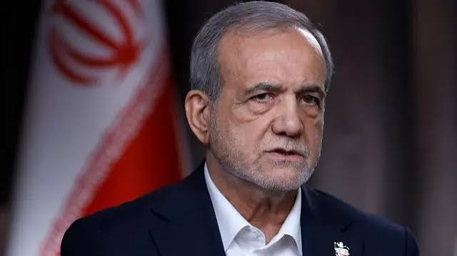 Pezeşkian: sənayeyə toxunulmayacaq, dövlət qurumları məhdudlaşdırılacaq