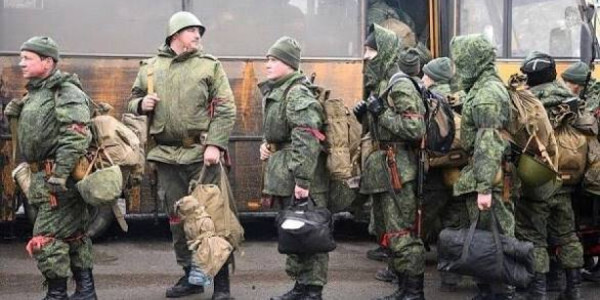 Putin səfərbərlik qərarını verməyə qorxur