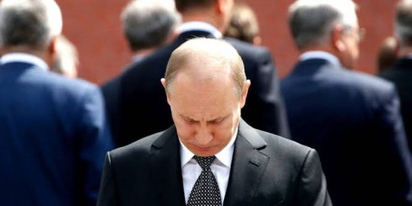 Çin Putindən sonrakı Rusiya üçün hazırlıq görür