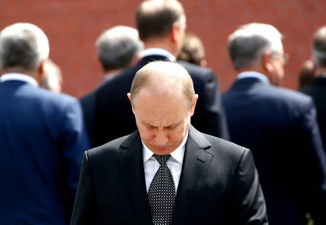 Çin Putindən sonrakı Rusiya üçün hazırlıq görür