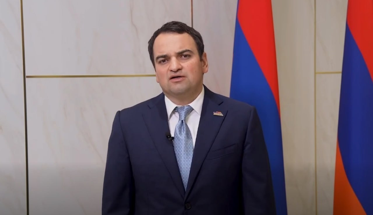 Parlament xalq üçün mükafat alacaq heç nə etməyib - Karapetyan