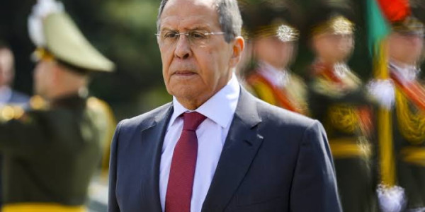 Lavrov: Zelenskinin silahla dəstəklənməsi ABŞ təkliflərini rədd etməsinə səbəb olur