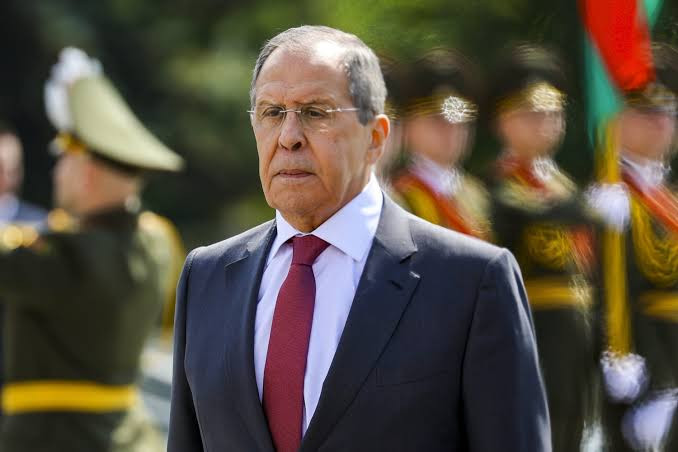 Lavrov: Zelenskinin silahla dəstəklənməsi ABŞ təkliflərini rədd etməsinə səbəb olur