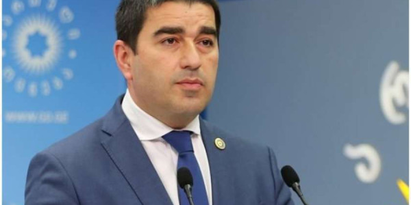 Kənardan müdaxilə ola bilər – Gürcüstanda elektrik qalmaqalı böyüyür