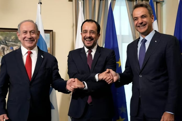 Üç ölkə Türkiyəyə qarşı milyardlıq hərbi planını gücləndirir