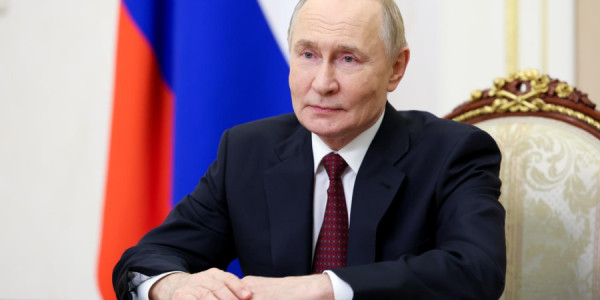Putin süni intellekt inkişafını dəstəkləmək haqqında əsas qanunu imzalayıb