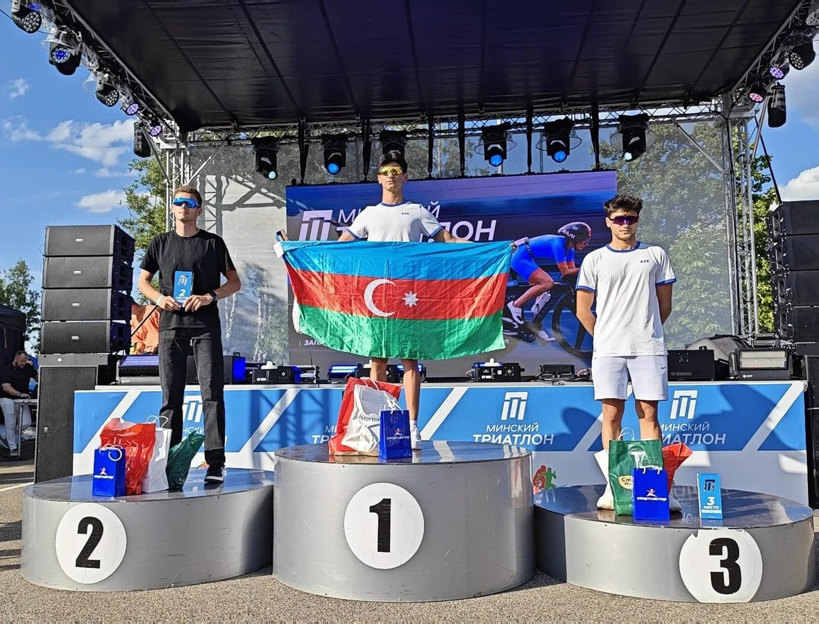 Azərbaycanlı triatlonçu Minskdə qızıl medal qazanıb