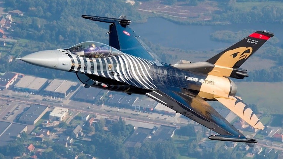 Türkiyənin F-16-ları NATO missiyasına qoşulur