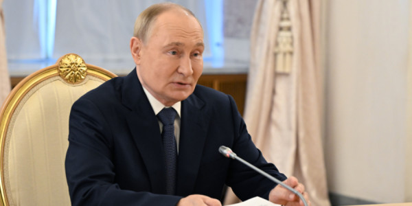 Putindən Ukrayna ilə bağlı yeni ittihamlar