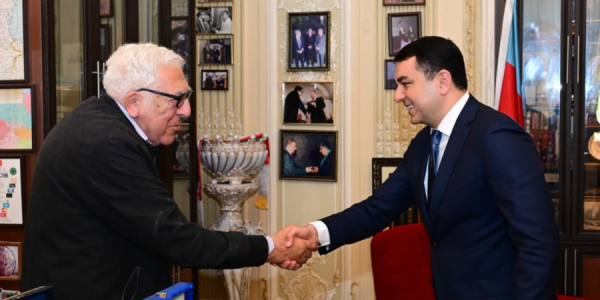 Mədəniyyət naziri Adil Kərimli Azərbaycan Yazıçılar Birliyinin sədri Anarla görüşüb