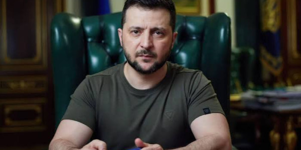Zelenski: İran və Şimali Koreya artıq bizə hücum edib