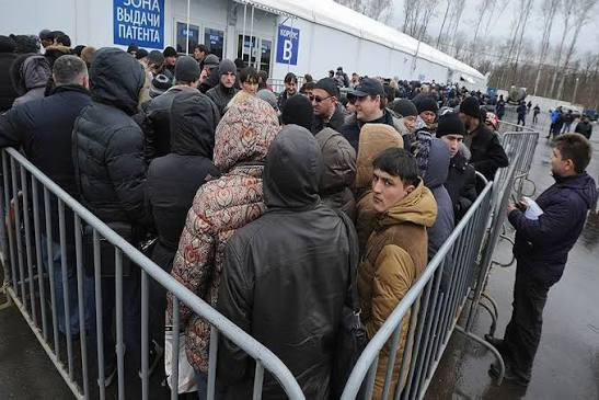 Rusiyadan deportasiya edilən miqrantların sayı artıb