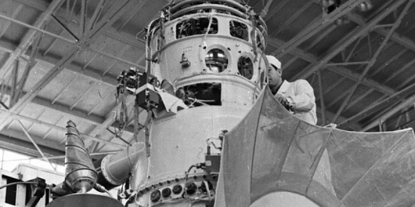 Sovetin "Kosmos-482" kapsulu Yerə bütöv düşmüş ola bilər