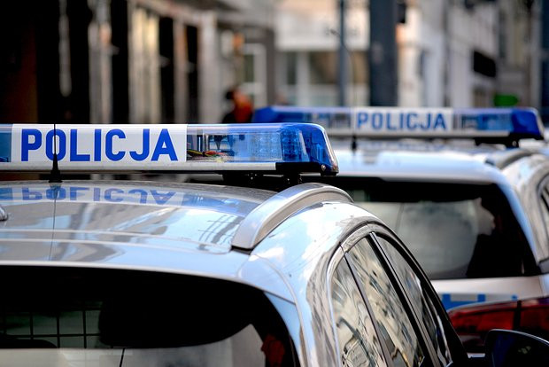 Polşa Epşteyn işi ilə bağlı Fransadan kömək istəyib