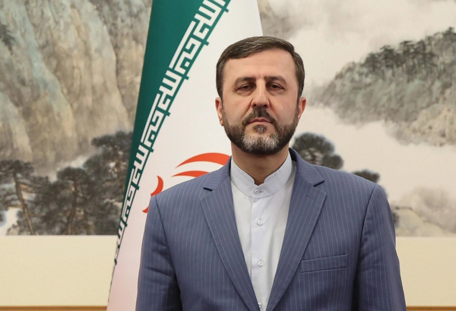 İran:  Heç vaxt ABŞ-dən danışıqlar və atəşkəs tələb etməmişik